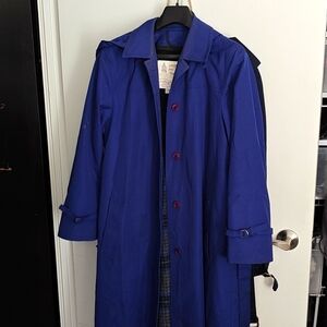 London Fog Blue Trenchcoat 14.5 with removable lining